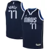 Resistente Luka Doncic Dallas Mavericks Jordan Brand Youth Swingman Jersey Statement Edition Navy per i Fan Veri
